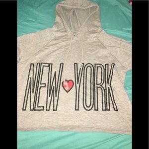New York cropped long sleeve hoodie